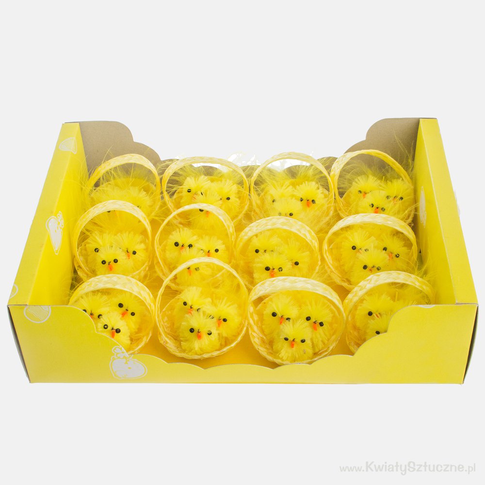 Cztery Kurczaki Małe Pisklaki W Koszyczku Mają Dom Kurczaki w koszyczku x 12 szt. E236 - Figurka Kurczaczka Wielkanocnego